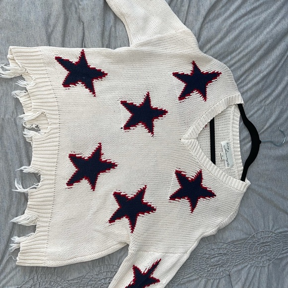 Patriotic beach sweater - Picture 2 of 6